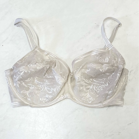 Wacoal White Lace Mesh Bra Size 32DDD Sexy Neutral Sleep Intimate Fairy Whimsy - Picture 1 of 4
